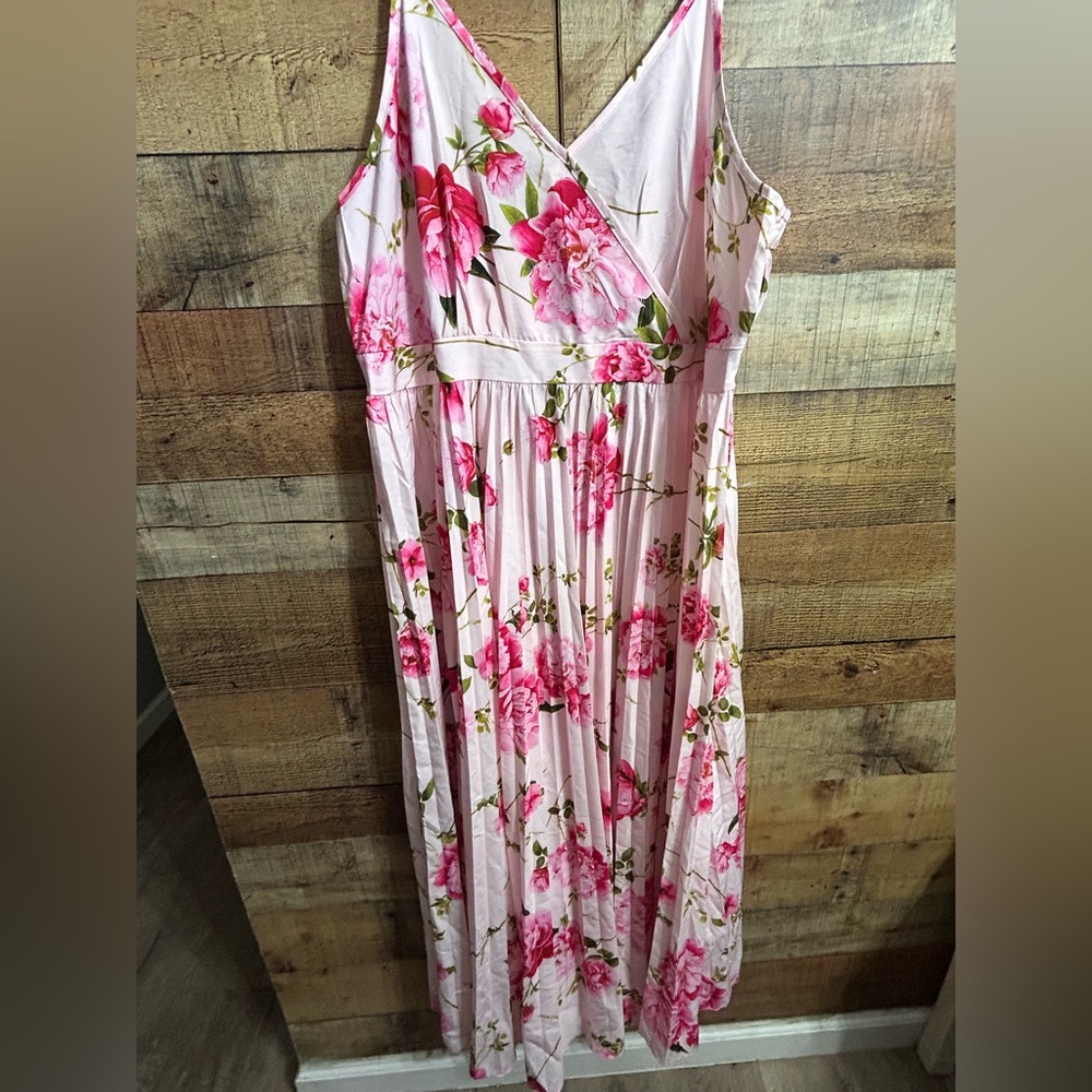 Floral Pink Maxi Dress